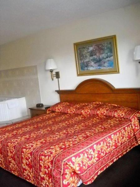 Capital Inn Cordele Room photo