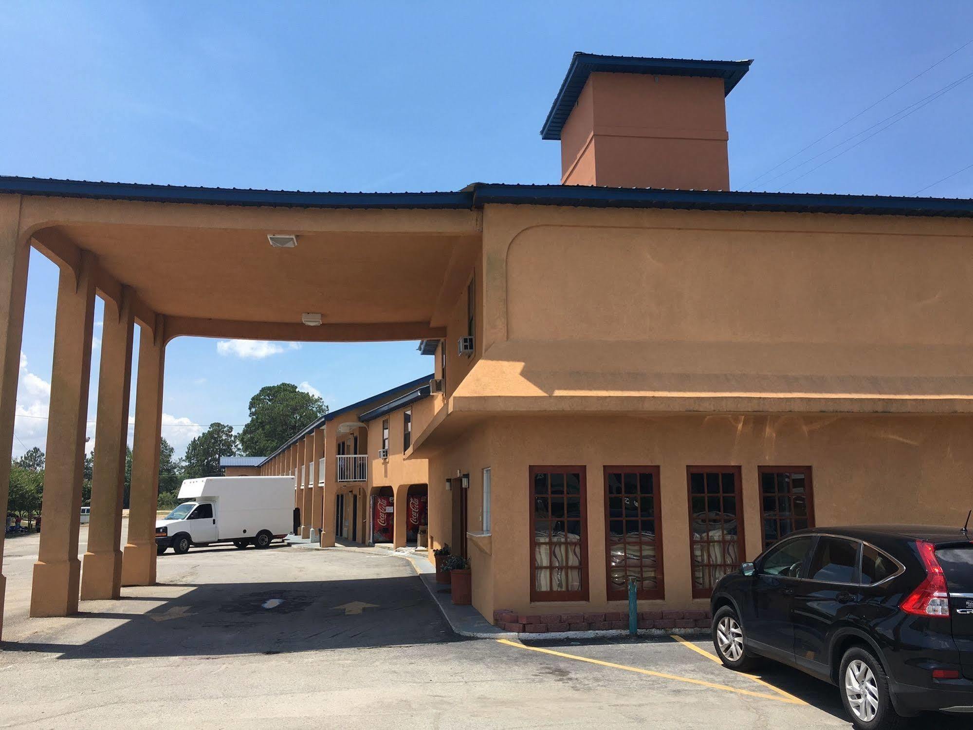 Capital Inn Cordele Exterior photo